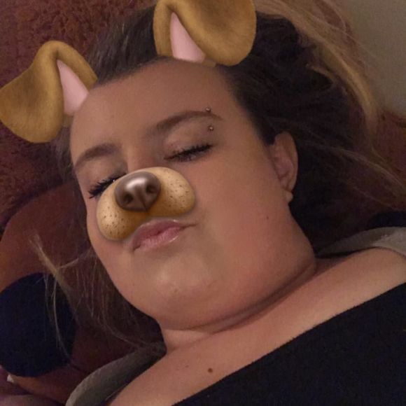 Meet your Posher, Brandy - Picture 1 of 1